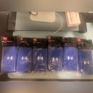 Under Armour Blue Wristbands lot of 6 (2 pack)